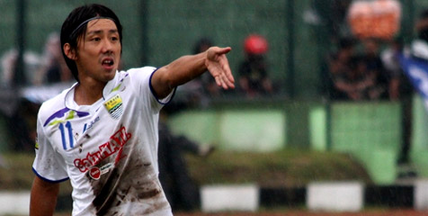 Review ISL: Persib Raih Hasil Imbang di Sorong