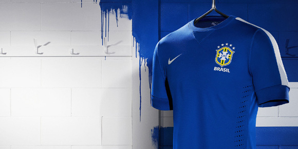 Detail Jersey: Brasil Away 2013-2014