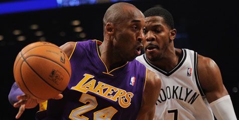 Howard-World Peace Absen, Lakers Tundukkan Nets