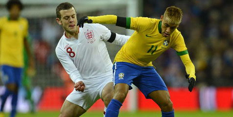 Performa Wilshere Puaskan Hodgson