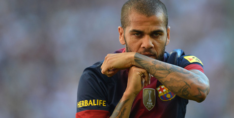 Alves: Barca Incar Semua Gelar