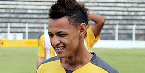 United dan Chelsea Monitor 'Neymar Baru' di Santos