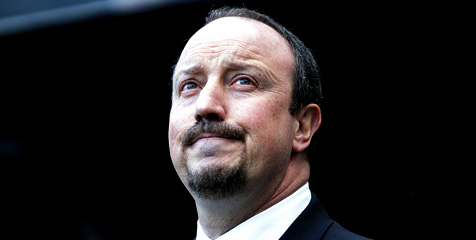 Benitez Menyerah Ambil Hati Fans Chelsea