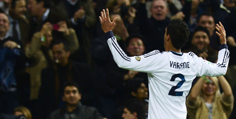 Wenger Menyesal Tak Beli Varane