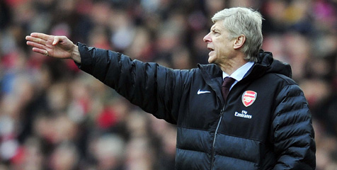 Wenger Anggap Normal Cemoohan Fans Arsenal