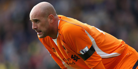 Pepe Reina Belum Terpikir Gabung Barca Pepe Reina Belum Terpikir Gabung Barca