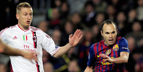 Tiket AC Milan vs Barcelona Telah Sold-Out