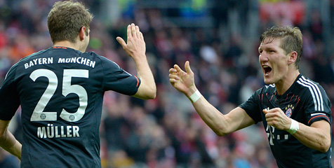 Muller-Schweinsteiger Jelang Kontra The Gunners