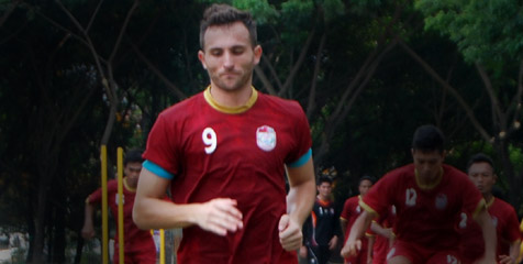 PSM Makassar Menang Telak 8-0 Atas PS Telkom PSM Makassar Menang Telak 8-0 Atas PS Telkom