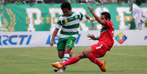 HT Review: Demam Panggung, Persebaya Sementara Tertahan