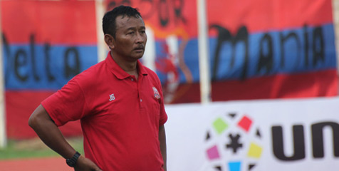 Djoko Susilo Belum Puas Dengan Permainan Deltras Djoko Susilo Belum Puas Dengan Permainan Deltras