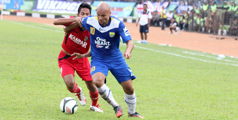 HT Review ISL: PSPS Tahan Imbang Persib