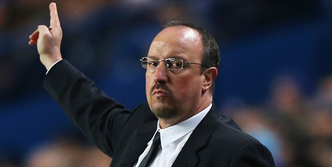 Benitez Anggap Fans Chelsea Hanya Buang Waktu