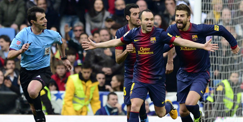 Karanka Persilahkan Barca Lakukan Komplain