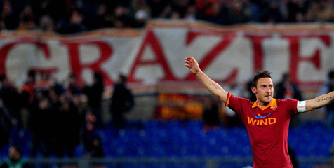 Totti Dedikasikan Gol ke-225 Untuk AS Roma