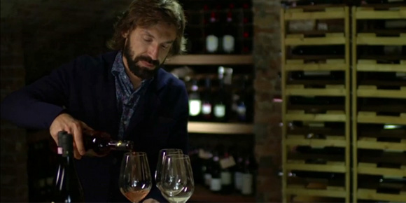 Video: Pirlo Pamerkan Kebun Anggur Milik Keluarganya