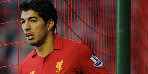 Liverpool Hargai Kinerja Suarez Dengan Kenaikan Gaji