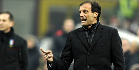 Diganjar Kartu Merah, Allegri Kecam Keras Constant