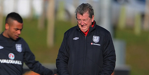 Seleksi Pemain Bertahan Pusingkan Hodgson