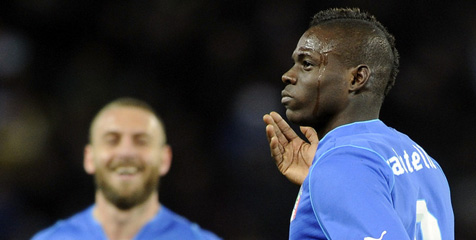 Gli Azzurri Tingkatkan Popularitas Balotelli