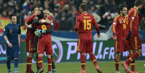 Review: Spanyol Kembali ke Puncak
