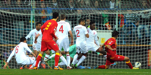 Highlights WCQ 2014: Montenegro 1-1 Inggris