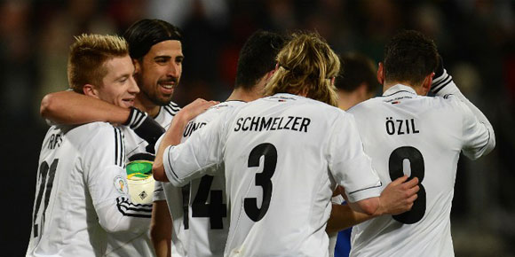 Highlights WCQ 2014: Jerman 4-1 Kazakhstan