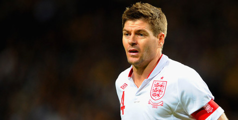 Gerrard Yakin Inggris Finish di Puncak Klasemen