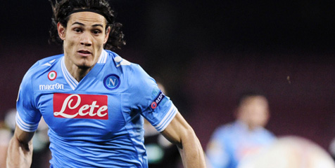 Suarez Ngotot Rayu Cavani Hijrah ke Inggris