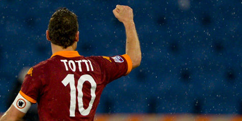 Totti: Hanya Messi Yang Lebih Bagus Dari Saya