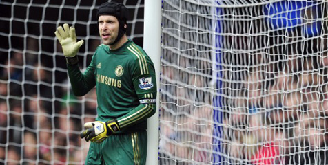 Cech Sebut Penyelamatannya Sebagai Keberuntungan Cech Sebut Penyelamatannya Sebagai Keberuntungan