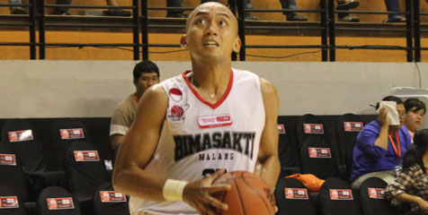 Prastawa dan Airlangga Ramaikan Bursa MVP NBL Indonesia