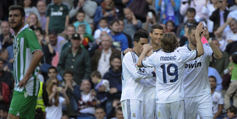 Review: Madrid Buat Betis Menangis di Bernabeu Review: Madrid Buat Betis Menangis di Bernabeu