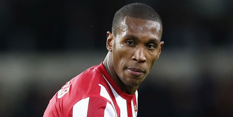 Diincar Barca, Defender PSV Girang
