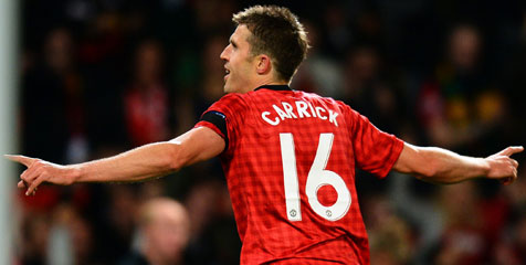 Wenger: Carrick Pantas Raih PFA Award