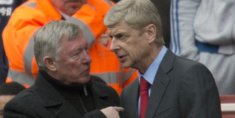 Permainan Agresif Arsenal Kejutkan Opa Fergie Permainan Agresif Arsenal Kejutkan Opa Fergie