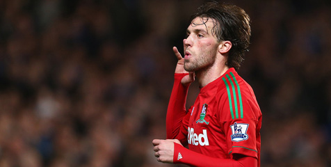 Laudrup Tegaskan Michu Masih Happy di Swansea