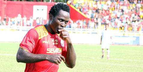 Edward Wilson Ingin Cetak Gol Lagi di Kandang PSM Edward Wilson Ingin Cetak Gol Lagi di Kandang PSM