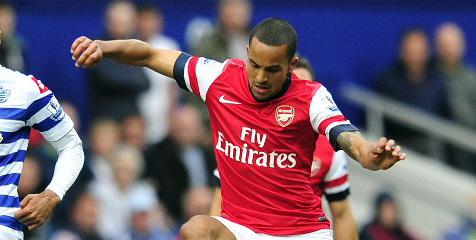 Wenger Jelaskan Alasan Pasang Walcott di Sayap