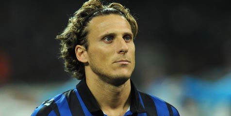 Forlan: Saya Tak Dimanusiakan di Inter Milan