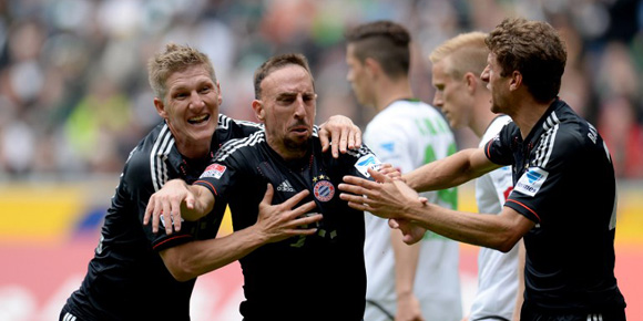 Highlights Bundesliga: Monchengladbach 3-4 Bayern