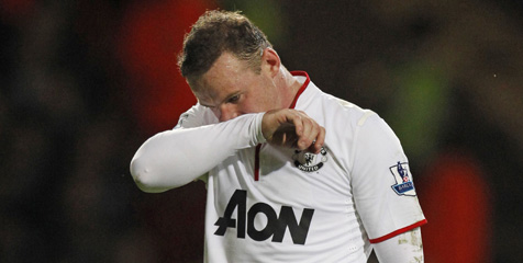 Urung Pergi, Rooney Siap Ambil Hati Moyes