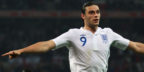 Carroll Harus Tunda Hasrat Kembali ke Timnas Inggris