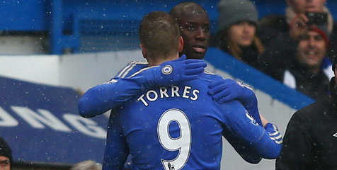 Demba Ba Tantang Torres Bersaing