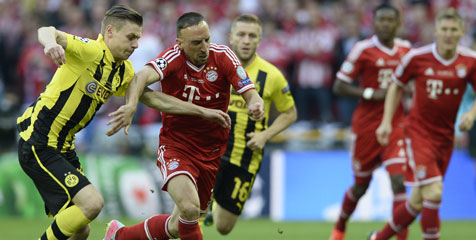 HT Review: Seru Tanpa Gol di Wembley