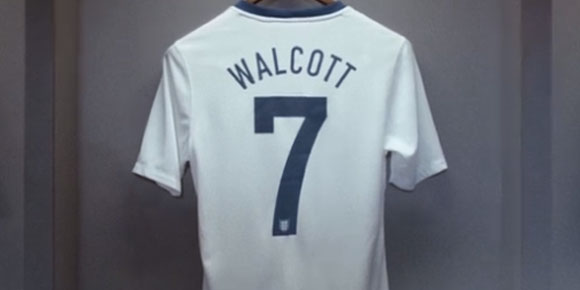 Wilshere dan Walcott di Iklan Jersey Baru Inggris Wilshere dan Walcott di Iklan Jersey Baru Inggris