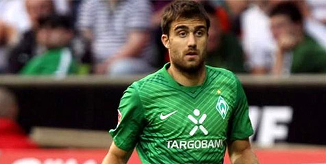 Dortmund Resmi Boyong Sokratis Papastathopoulus
