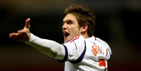 Fiorentina Resmi Gaet Marcos Alonso