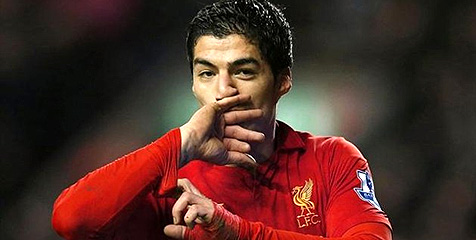 Luis Suarez Akui Kemungkinan Bertahan di Liverpool