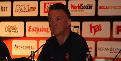 Louis van Gaal Bakal Latih Pelatih Indonesia Louis van Gaal Bakal Latih Pelatih Indonesia